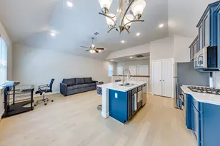 11913 Briarwood Hill Way, Houston, TX 77051 - Photo 7