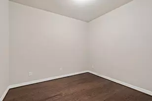 9443 Towne Lake Pkwy, Cypress, TX 77433 - Photo 11