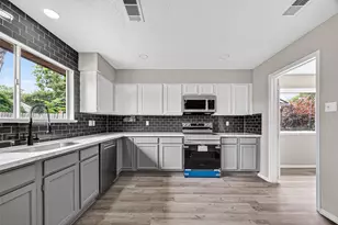 16730 Barkentine Ln, Friendswood, TX 77546 - Photo 13
