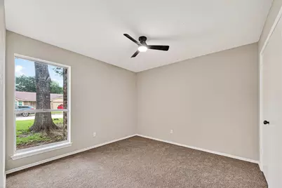 16730 Barkentine Lane, Friendswood, TX 77546 - Photo 17