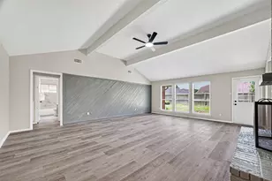 16730 Barkentine Ln, Friendswood, TX 77546 - Photo 5