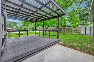 708 Moody Ave, League City, TX 77573 - Photo 23