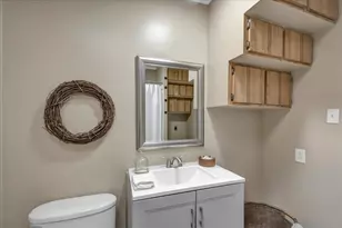 708 Moody Ave, League City, TX 77573 - Photo 17