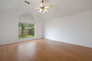 26900 Castlecliff Ln, Kingwood, TX 77339 - Photo 17