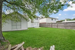 26900 Castlecliff Ln, Kingwood, TX 77339 - Photo 31
