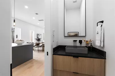 1030 W 24th Street #A, Houston, TX 77008 - Photo 29