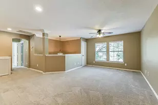 15 Filigree Pines Pl, The Woodlands, TX 77382 - Photo 31