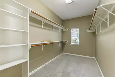 15 Filigree Pines Place, The Woodlands, TX 77382 - Photo 29