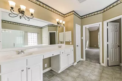 15 Filigree Pines Place, The Woodlands, TX 77382 - Photo 27