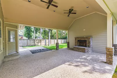 15 Filigree Pines Place, The Woodlands, TX 77382 - Photo 43