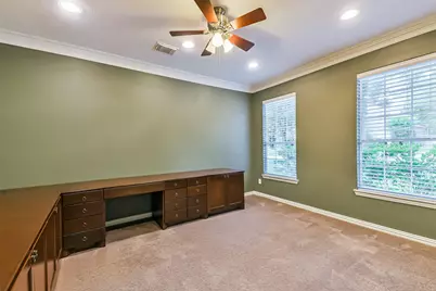 15 Filigree Pines Place, The Woodlands, TX 77382 - Photo 9