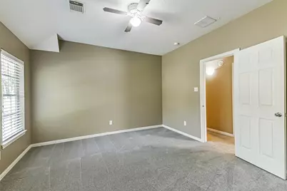 15 Filigree Pines Place, The Woodlands, TX 77382 - Photo 39