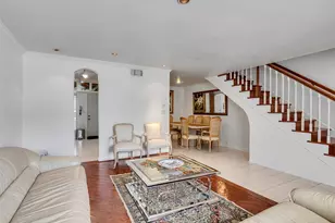 2121 Fountain View Dr, Houston, TX 77057 - Photo 5