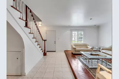 2121 Fountain View Drive #H1, Houston, TX 77057 - Photo 15