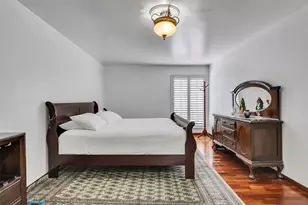 2121 Fountain View Dr, Houston, TX 77057 - Photo 21