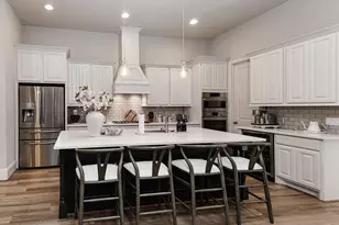 114 Crescent City Dr, Montgomery, TX 77316 - Photo 9