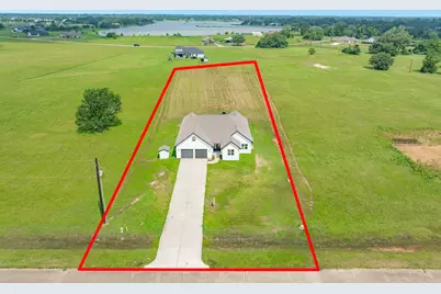 302 Colt Trail, Angleton, TX 77515 - Photo 27