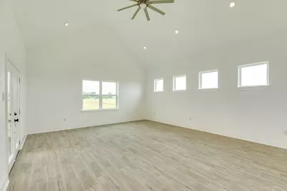 302 Colt Trail, Angleton, TX 77515 - Photo 21