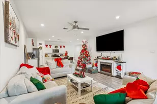 25435 Lobelia Blossom Ln, Magnolia, TX 77354 - Photo 7