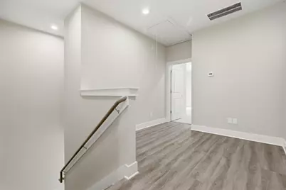 8014 Huntington Springs Lane, Houston, TX 77093 - Photo 23