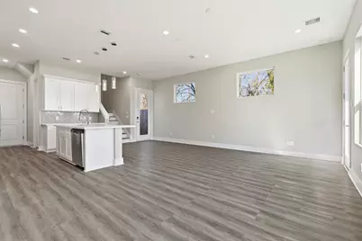 8014 Huntington Springs Lane, Houston, TX 77093 - Photo 9