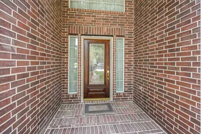 11202 Hundred Bridge Lane, Sugar Land, TX 77498 - Photo 3