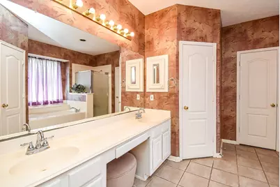 11202 Hundred Bridge Lane, Sugar Land, TX 77498 - Photo 25