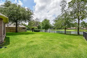 11202 Hundred Bridge Ln, Sugar Land, TX 77498 - Photo 41