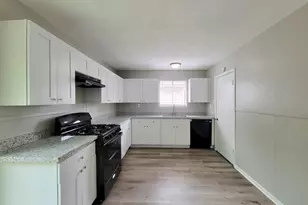 3121 Proswimmer St, Houston, TX 77088 - Photo 13