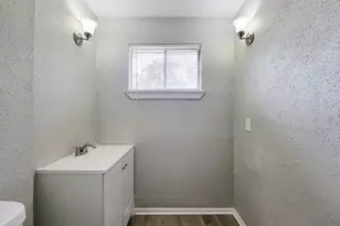 3121 Proswimmer St, Houston, TX 77088 - Photo 9