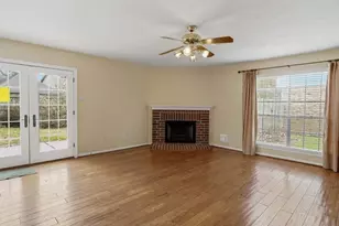 1102 Mabry Mill Rd, Houston, TX 77062 - Photo 13