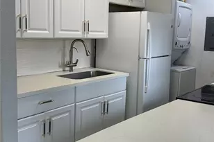 9550 Deering Dr, Houston, TX 77036 - Photo 11