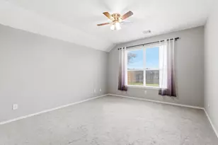 22028 Knights Cove Dr, Kingwood, TX 77339 - Photo 13