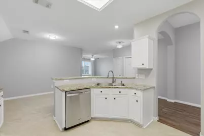 22028 Knights Cove Drive, Kingwood, TX 77339 - Photo 7