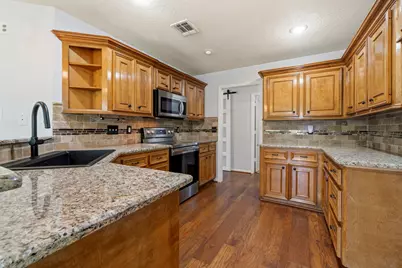 7314 Charred Pine Drive, Magnolia, TX 77354 - Photo 11