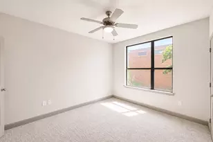 3788 Richmond Ave, Houston, TX 77046 - Photo 9