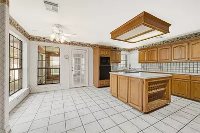 5219 White Manor Drive, Pasadena, TX 77505 - Photo 5