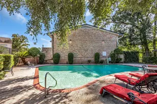 1800 Stoney Brook Dr, Houston, TX 77063 - Photo 25