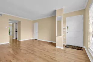1800 Stoney Brook Dr, Houston, TX 77063 - Photo 7