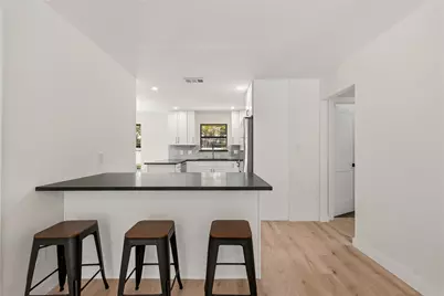 5322 Briarbend Drive, Houston, TX 77096 - Photo 19