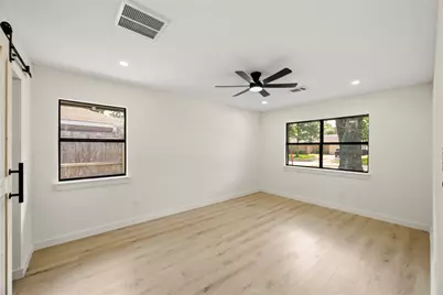 5322 Briarbend Drive, Houston, TX 77096 - Photo 27