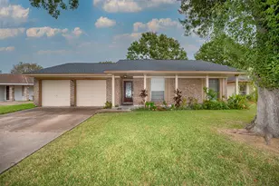 15707 Caprock Dr, Houston, TX 77598 - Photo 1