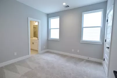 5935 Cebra Street, Houston, TX 77091 - Photo 9