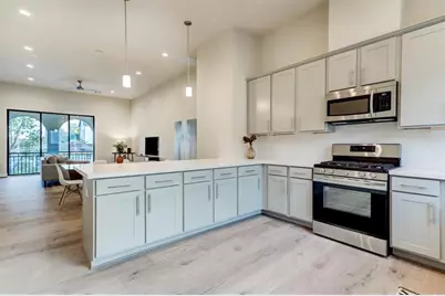 5234 Schuler Street, Houston, TX 77007 - Photo 7