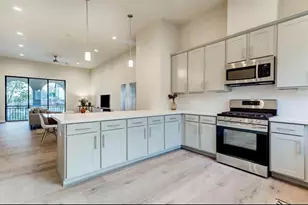 5234 Schuler St, Houston, TX 77007 - Photo 7