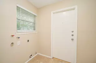 4218 Bridledon Ln, Houston, TX 77014 - Photo 21