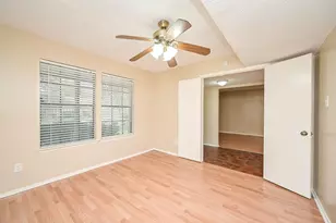 4218 Bridledon Ln, Houston, TX 77014 - Photo 11