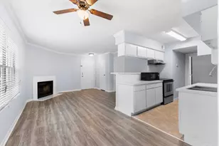 2750 Holly Hall St, Houston, TX 77054 - Photo 11