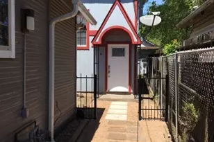 7235-1/2 Ave C, Houston, TX 77011 - Photo 23