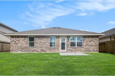 205 Bryan Way, Angleton, TX 77515 - Photo 17